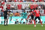 重回小组第1！萨卡角球开出，贝林厄姆破门，英格兰1-0领先巴拿马